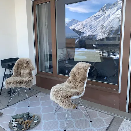Fantastic Panorama Flat In Apartment St. Moritz